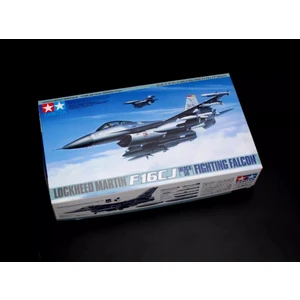 Американский лёгкий истребитель F-16CJ (Block 50)