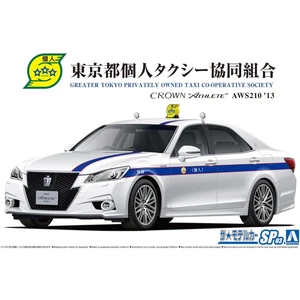 Toyota Crown AWS210 '13 Tokyo Individual Taxi Cooperative